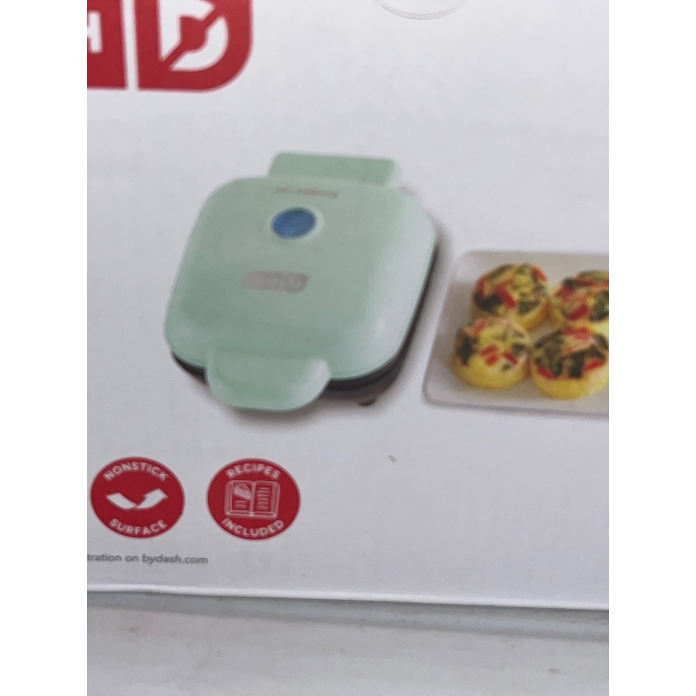 Dash Egg Bite Maker Teal Black 420 Watts Silicone Cups‎ Easy to Clean New in Box